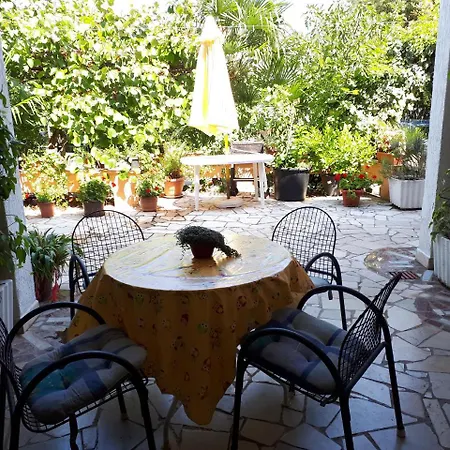 아파트먼트 이다 반타치치