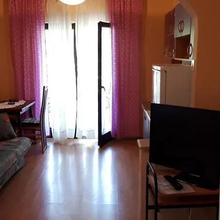 Apartment Ida *