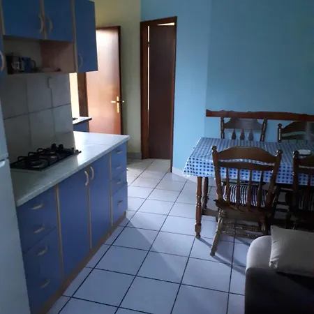 Ida Apartment Vantacici
